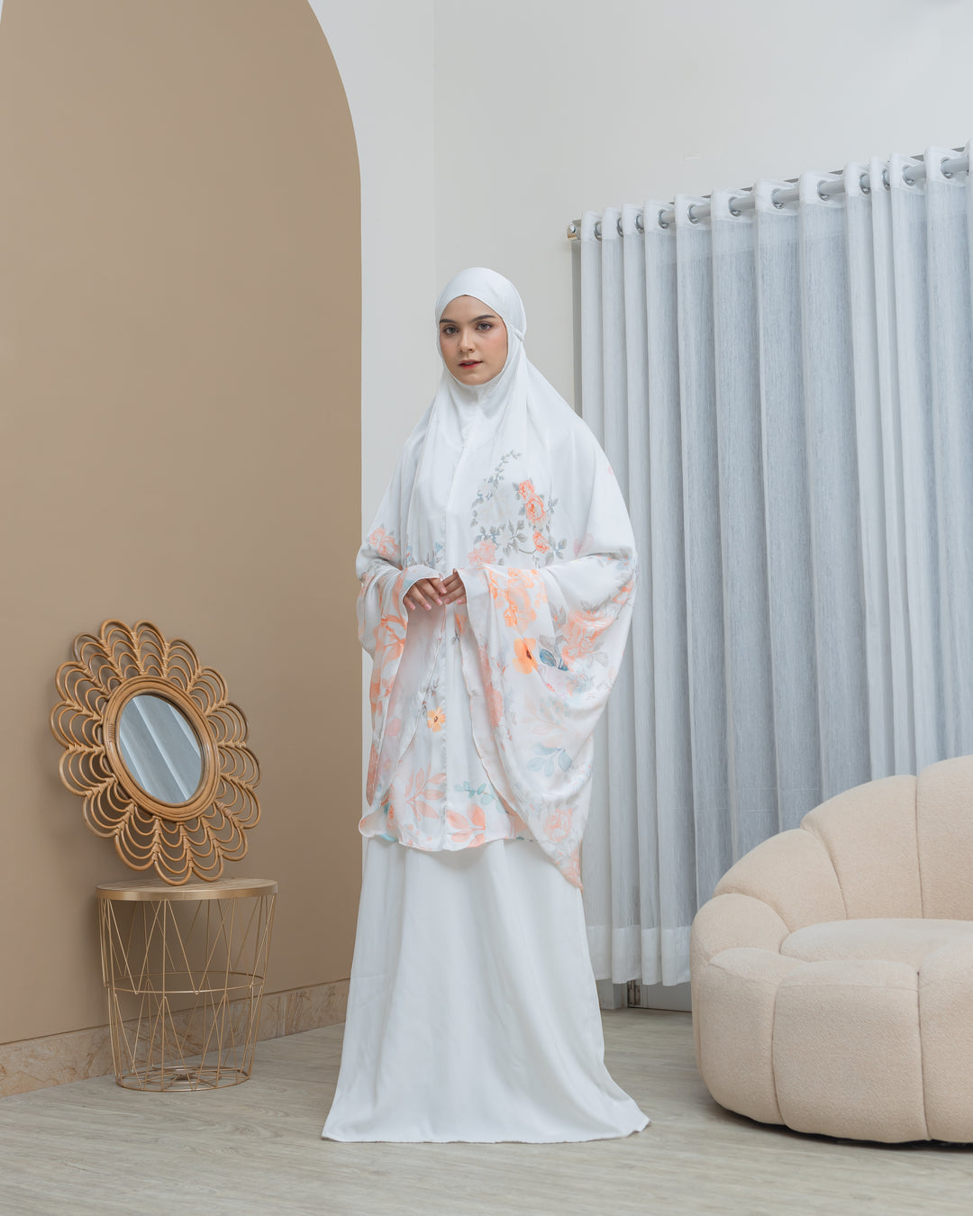 INAYA Prayer Wear Set with Pouch