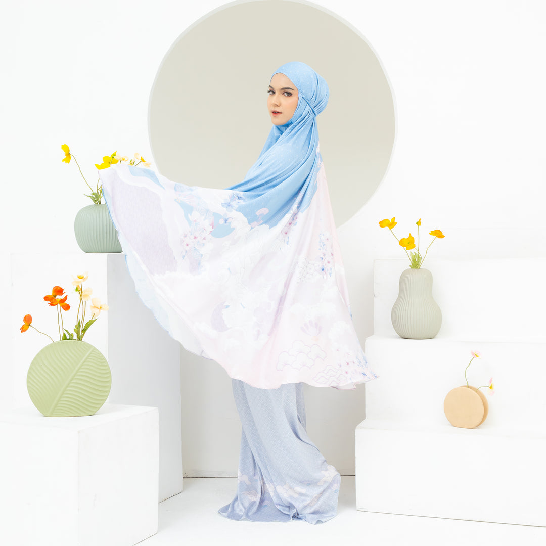 INAYA Prayer Wear Set + Pouch + Mini Prayer Mat