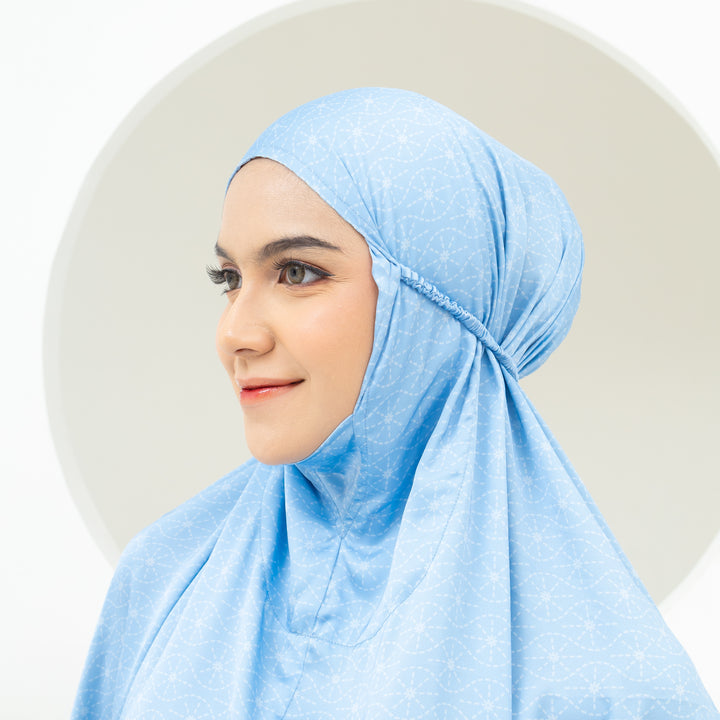 INAYA Prayer Wear Set + Pouch + Mini Prayer Mat