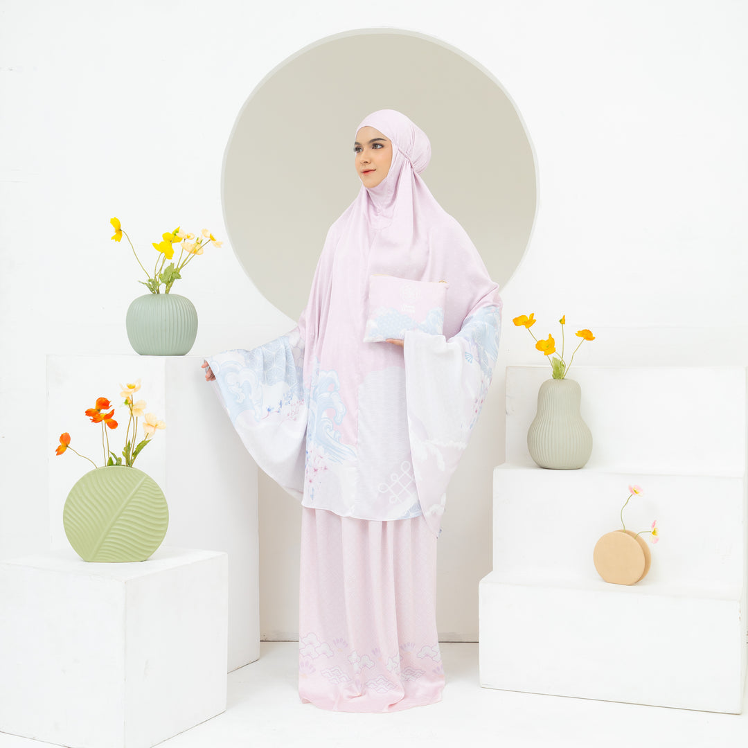 INAYA Prayer Wear Set + Pouch + Mini Prayer Mat