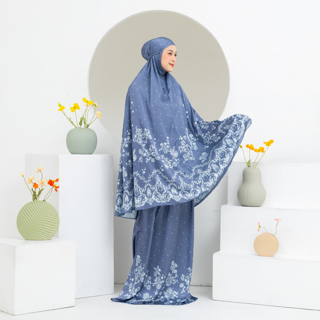 INAYA Prayer Wear Set + Pouch + Mini Padded Prayer Mat