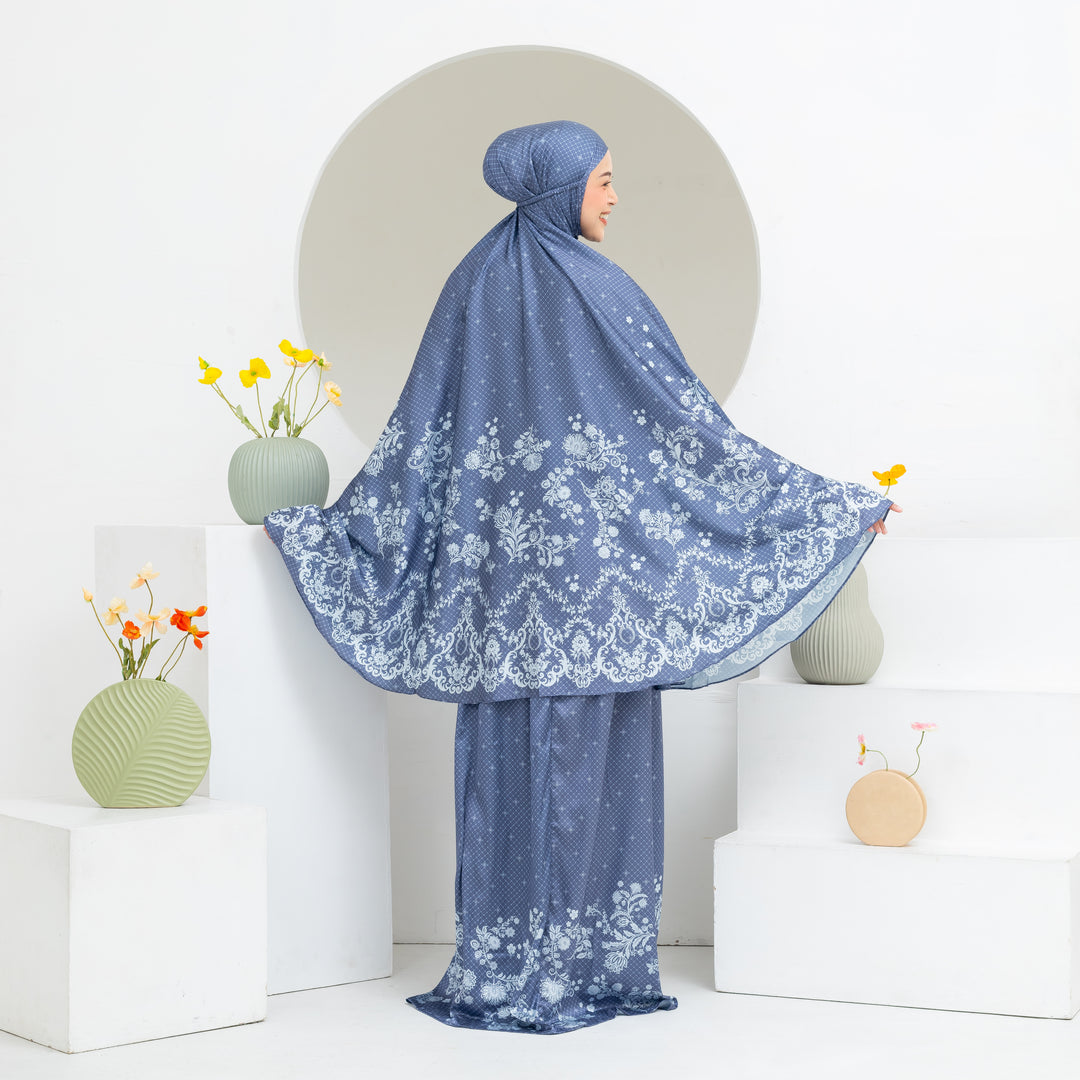 INAYA Prayer Wear Set + Pouch + Mini Padded Prayer Mat