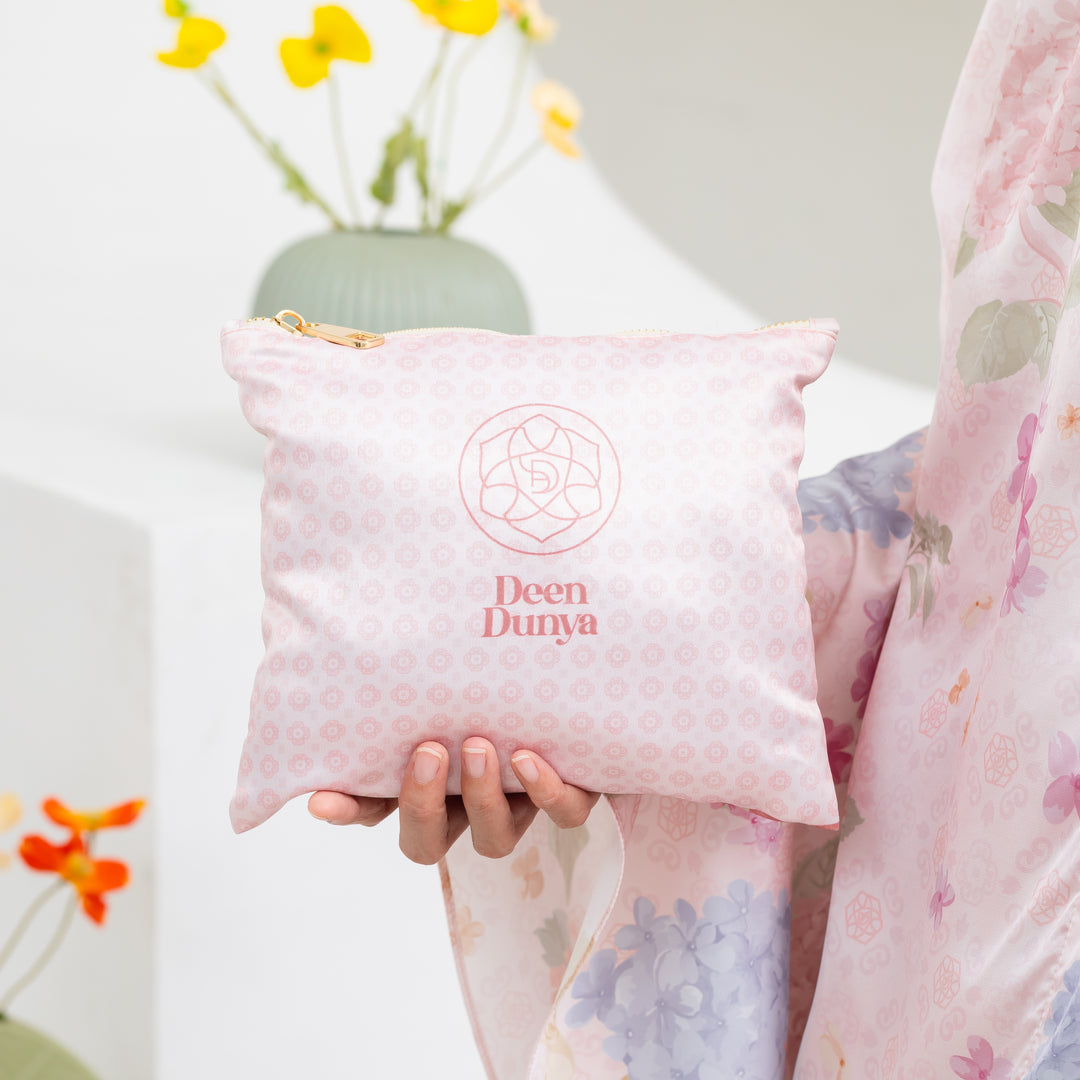 INAYA Prayer Wear Set + Pouch + Mini Padded Prayer Mat