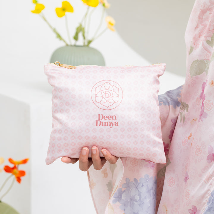 INAYA Prayer Wear Set + Pouch + Mini Padded Prayer Mat