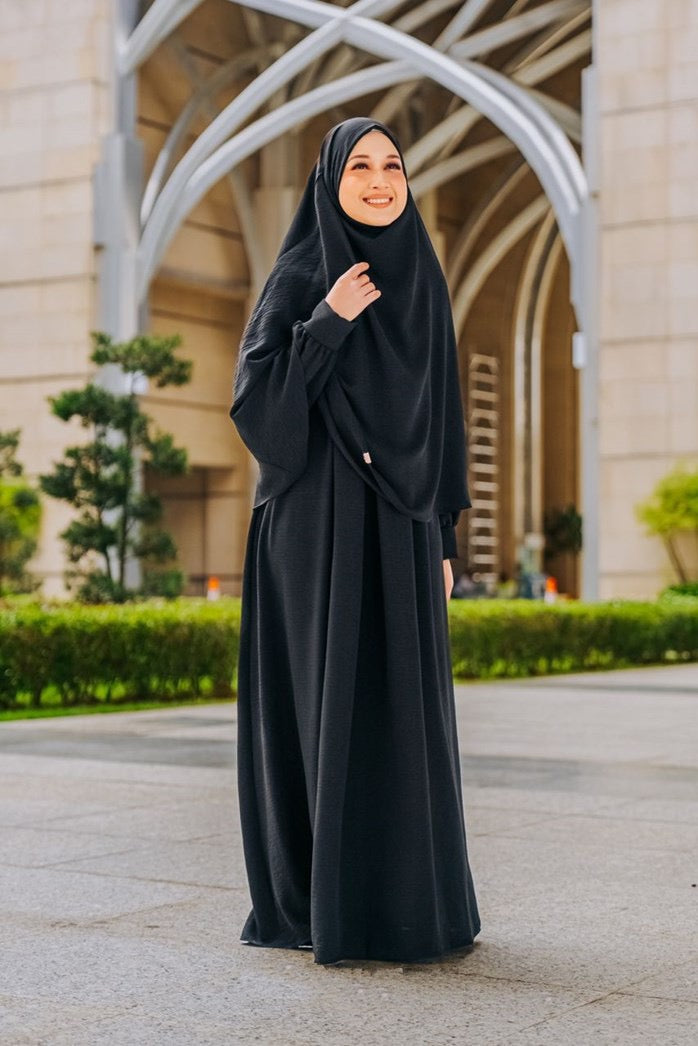 QALISHA Umrah Full Set with Khimar