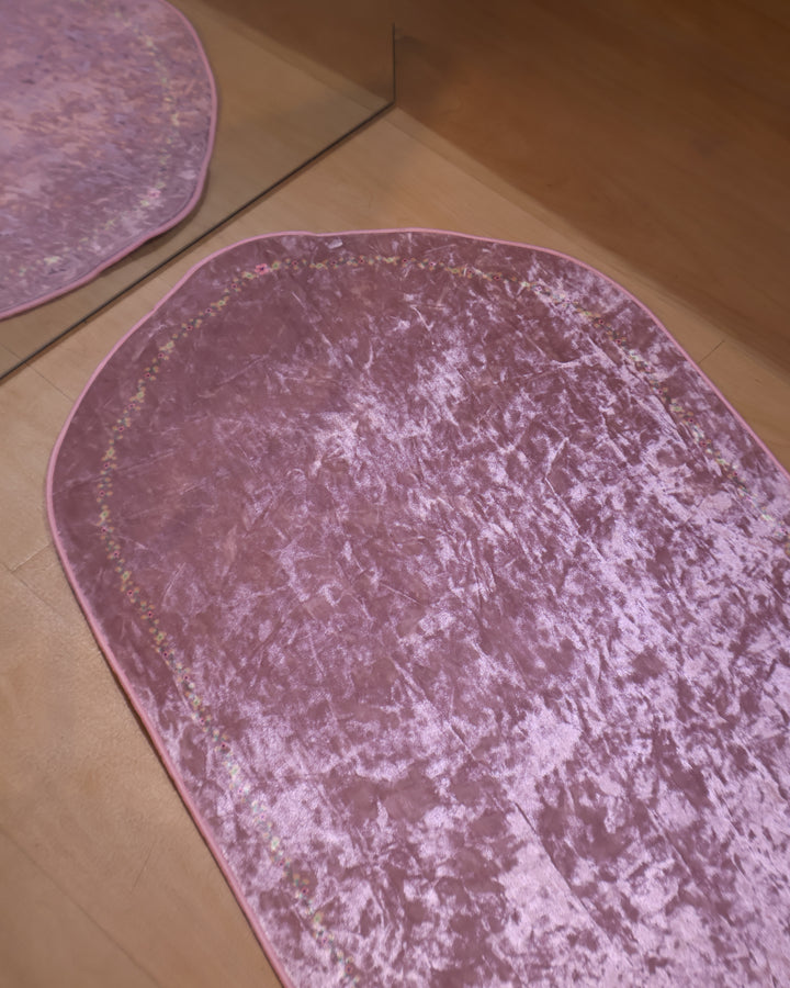 LIYA Floral Velvet Prayer Mat