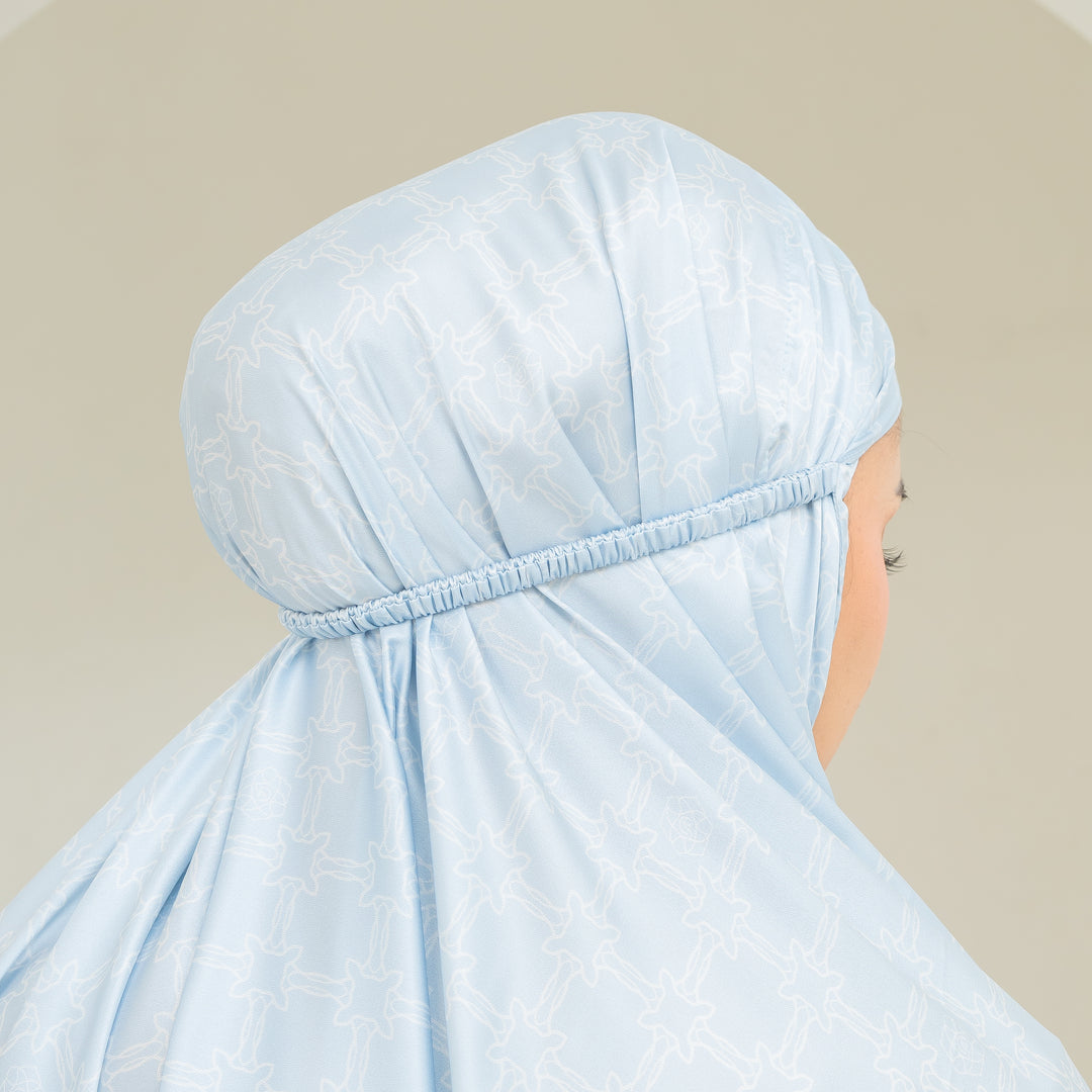 INAYA Prayer Wear Set + Pouch + Mini Padded Prayer Mat