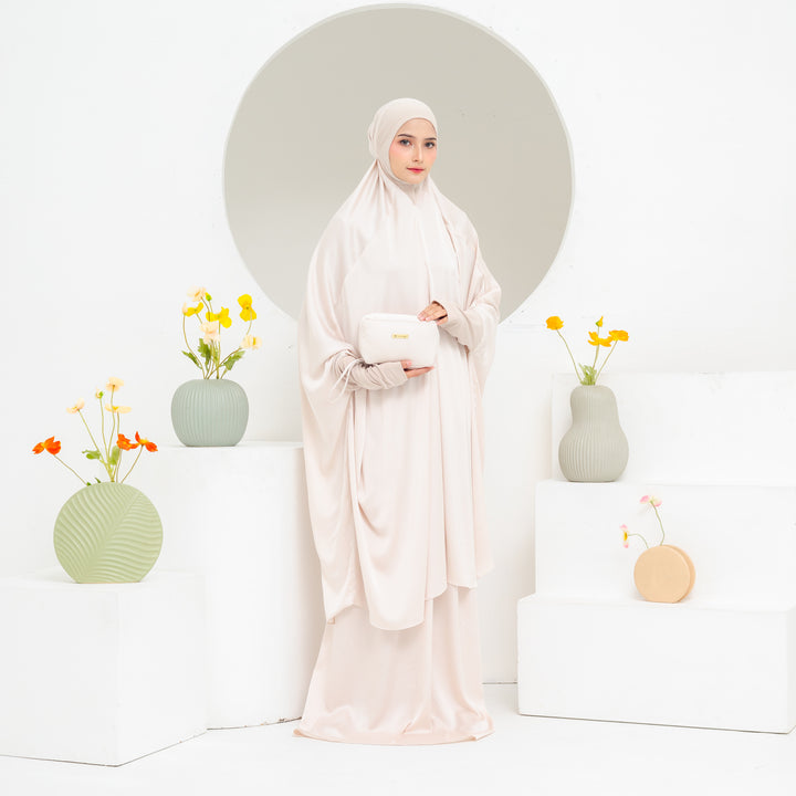 AZZA 2-Piece Prayer Set with Pouch