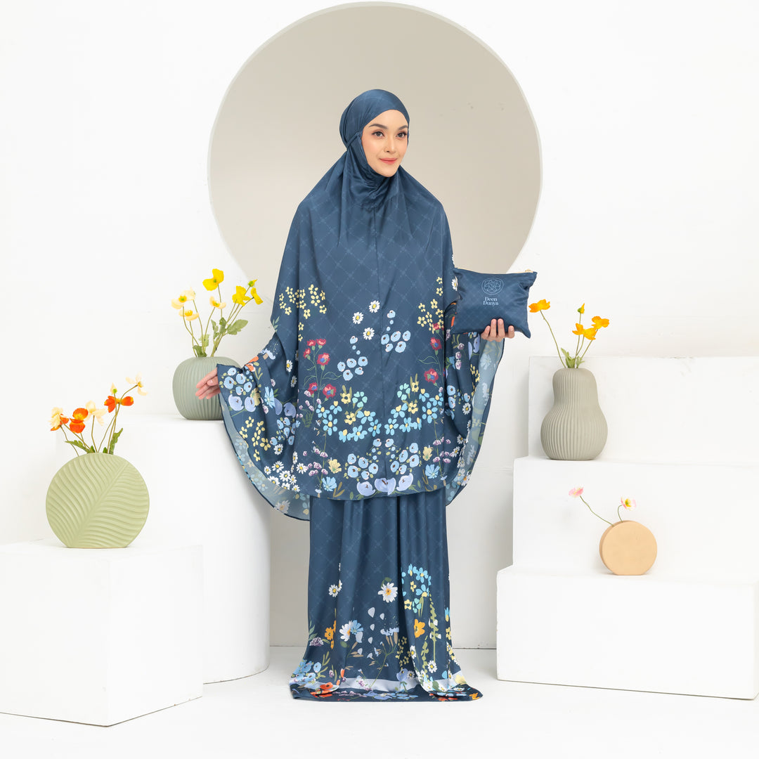 INAYA Prayer Wear Set + Pouch + Mini Padded Prayer Mat