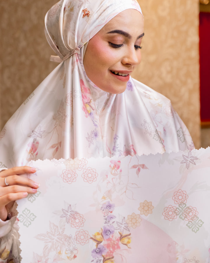 ABAYA FEMINIM Prayer Wear + Prayer Mat + Pouch
