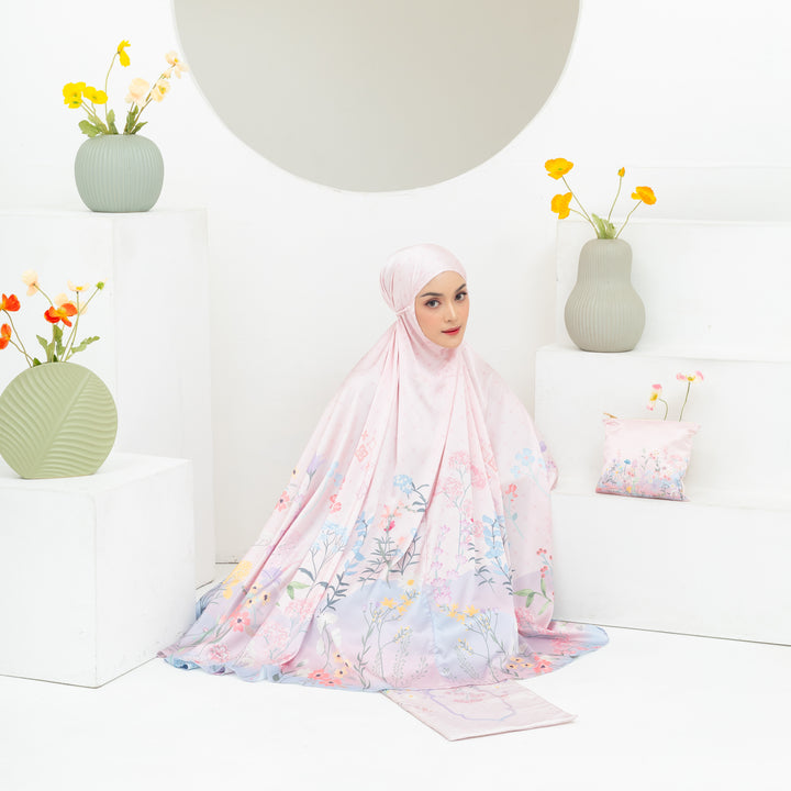 INAYA Prayer Wear Set + Pouch + Mini Padded Prayer Mat