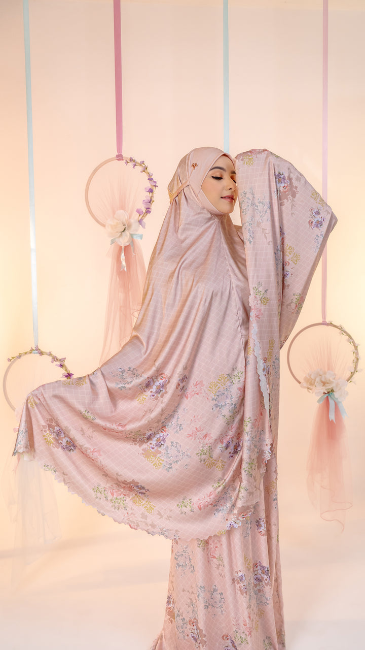 SHABBY Prayer Wear  + Pouch + Prayer Mat