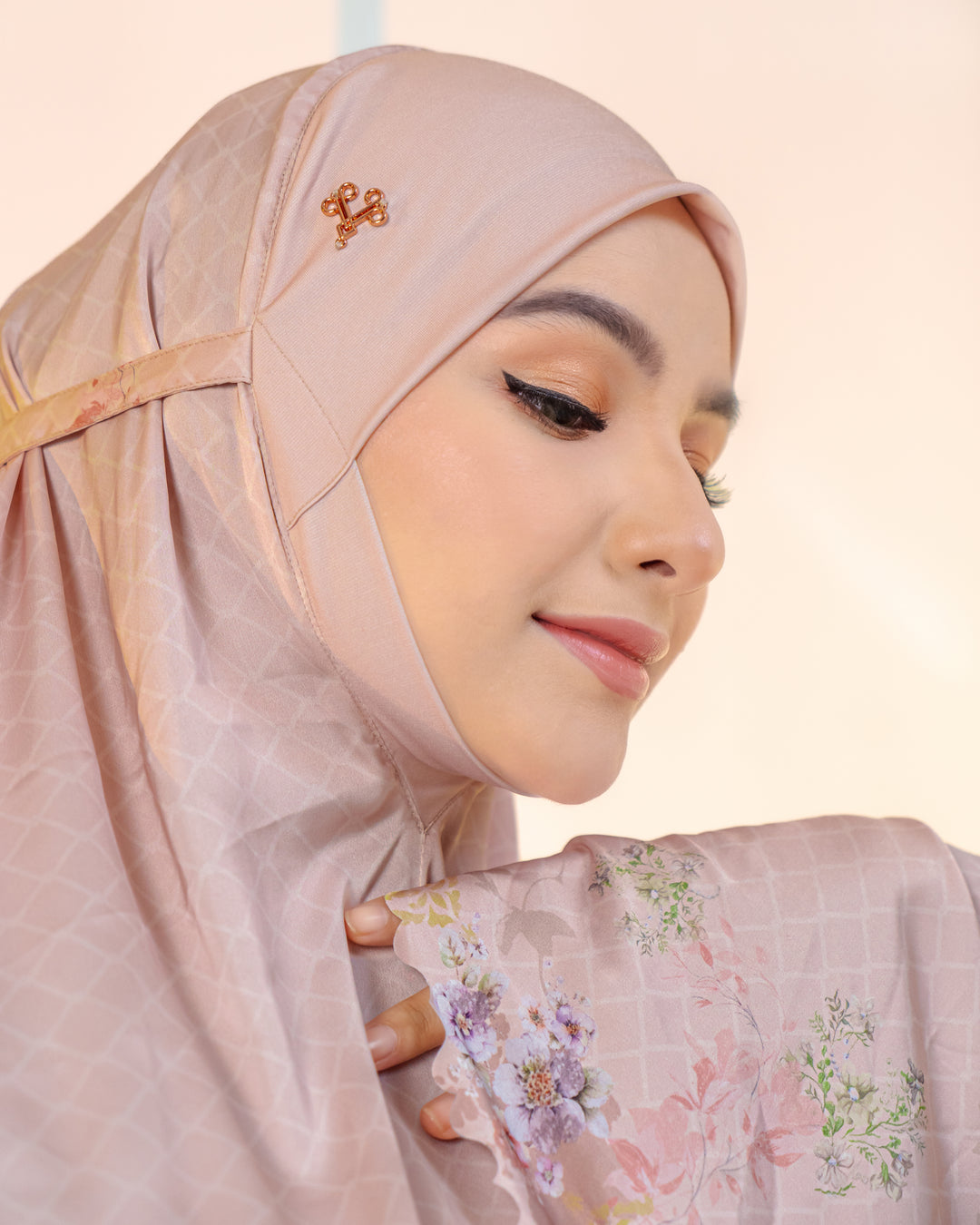 SHABBY Prayer Wear  + Pouch + Prayer Mat