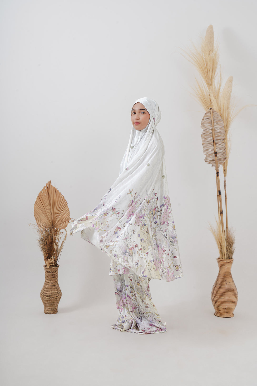 DUHITA Prayer Wear + Pouch + Prayer Mat