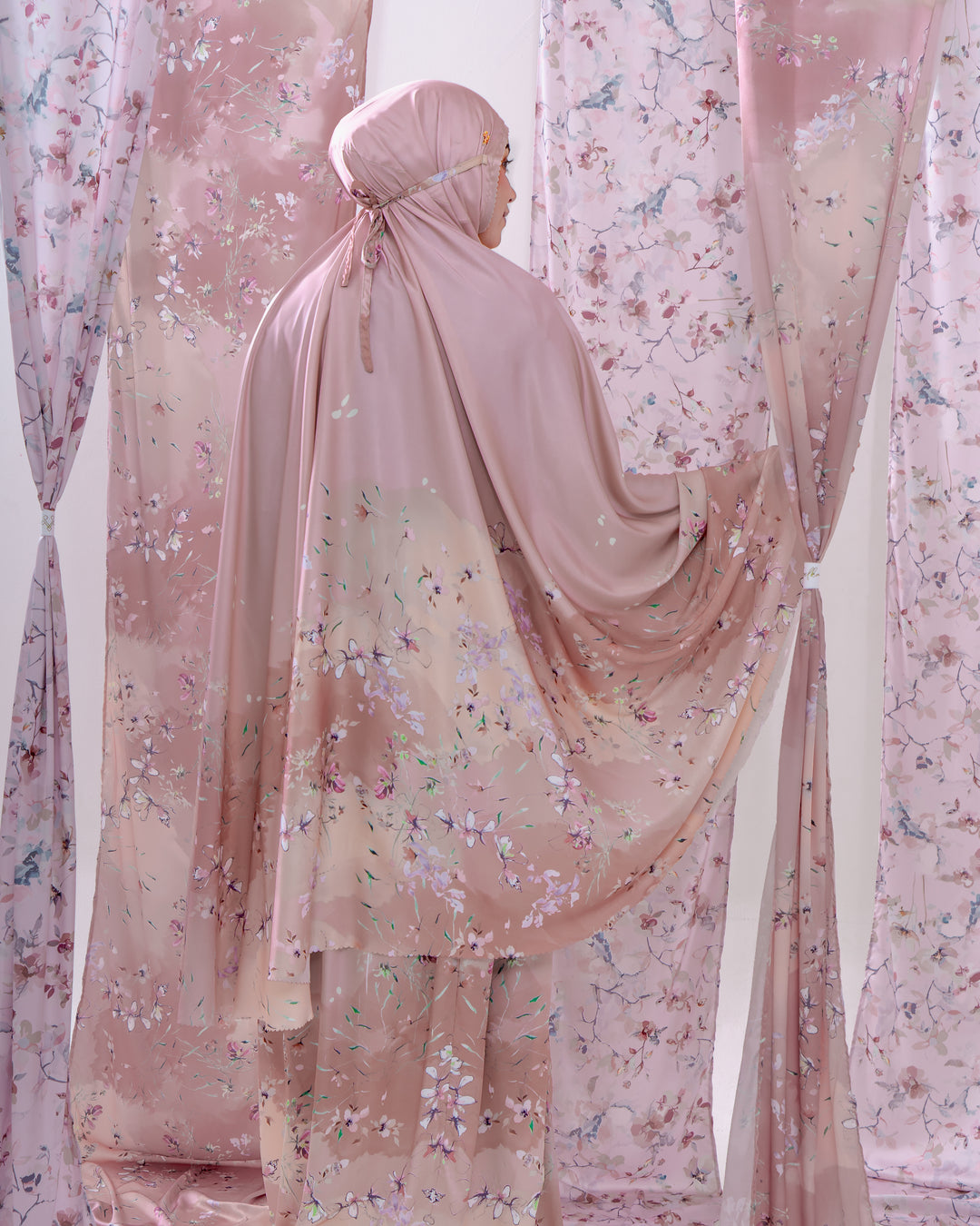SASHI Prayer Wear + Pouch + Prayer Mat