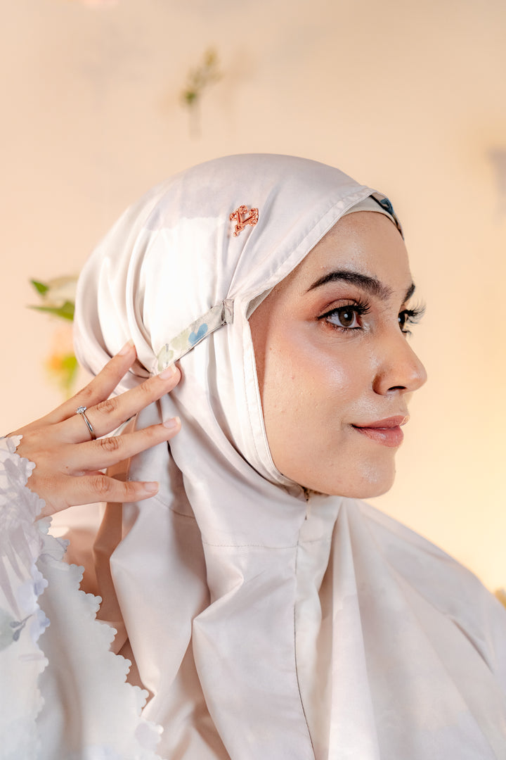 ASYANA Prayer Wear + Pouch + Prayer Mat