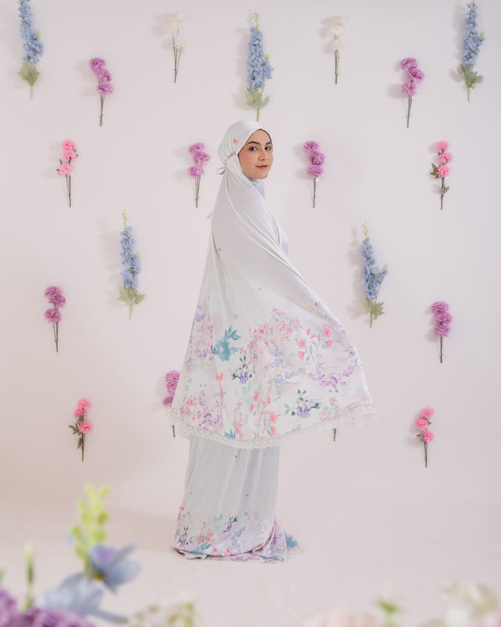 ZAIDARA Prayer Wear + Pouch + Prayer Mat