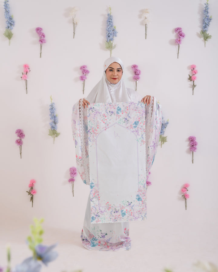 ZAIDARA Prayer Wear + Pouch + Prayer Mat