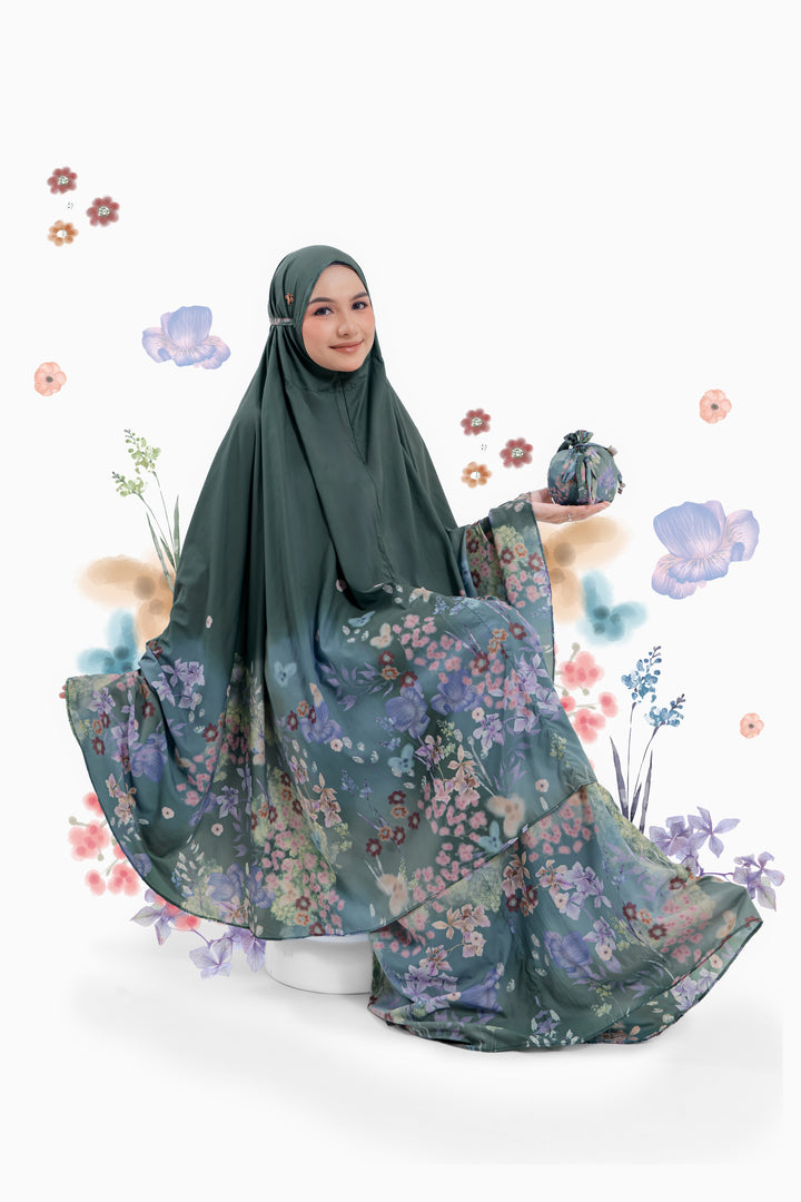 VELAOURA Prayer Wear + Pouch + Prayer Mat