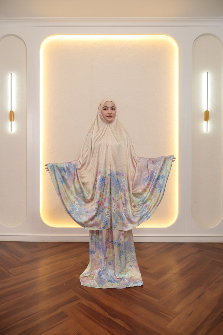 LAQIYA Prayer Wear + Pouch + Prayer Mat