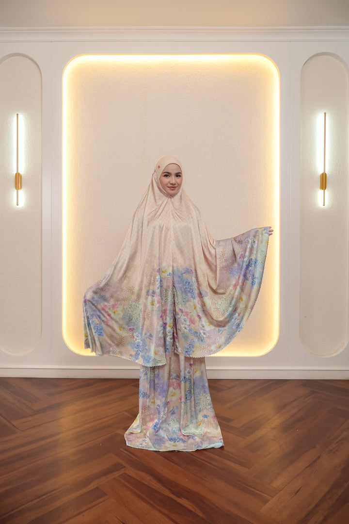 LAQIYA Prayer Wear + Pouch + Prayer Mat