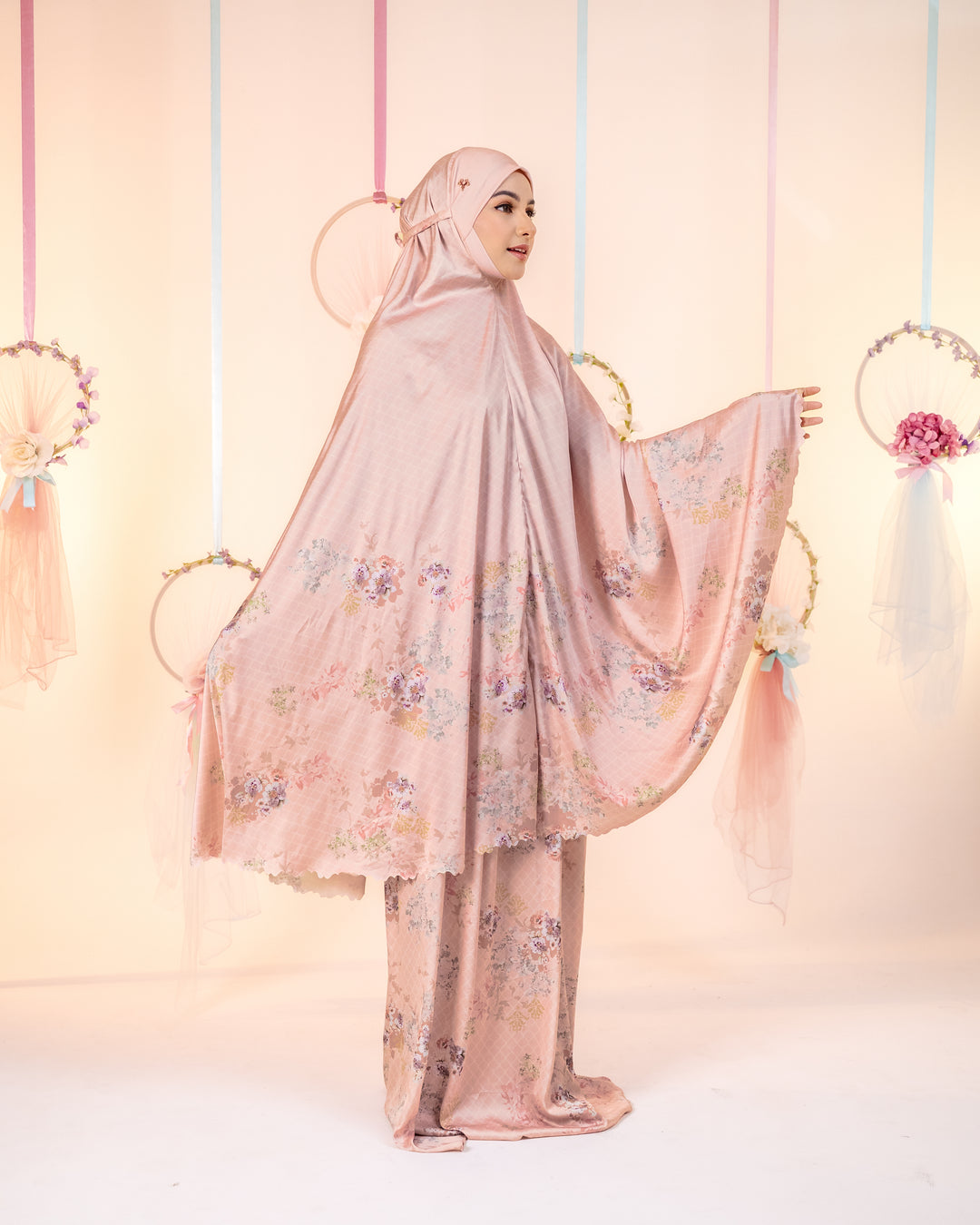 SHABBY Prayer Wear  + Pouch + Prayer Mat