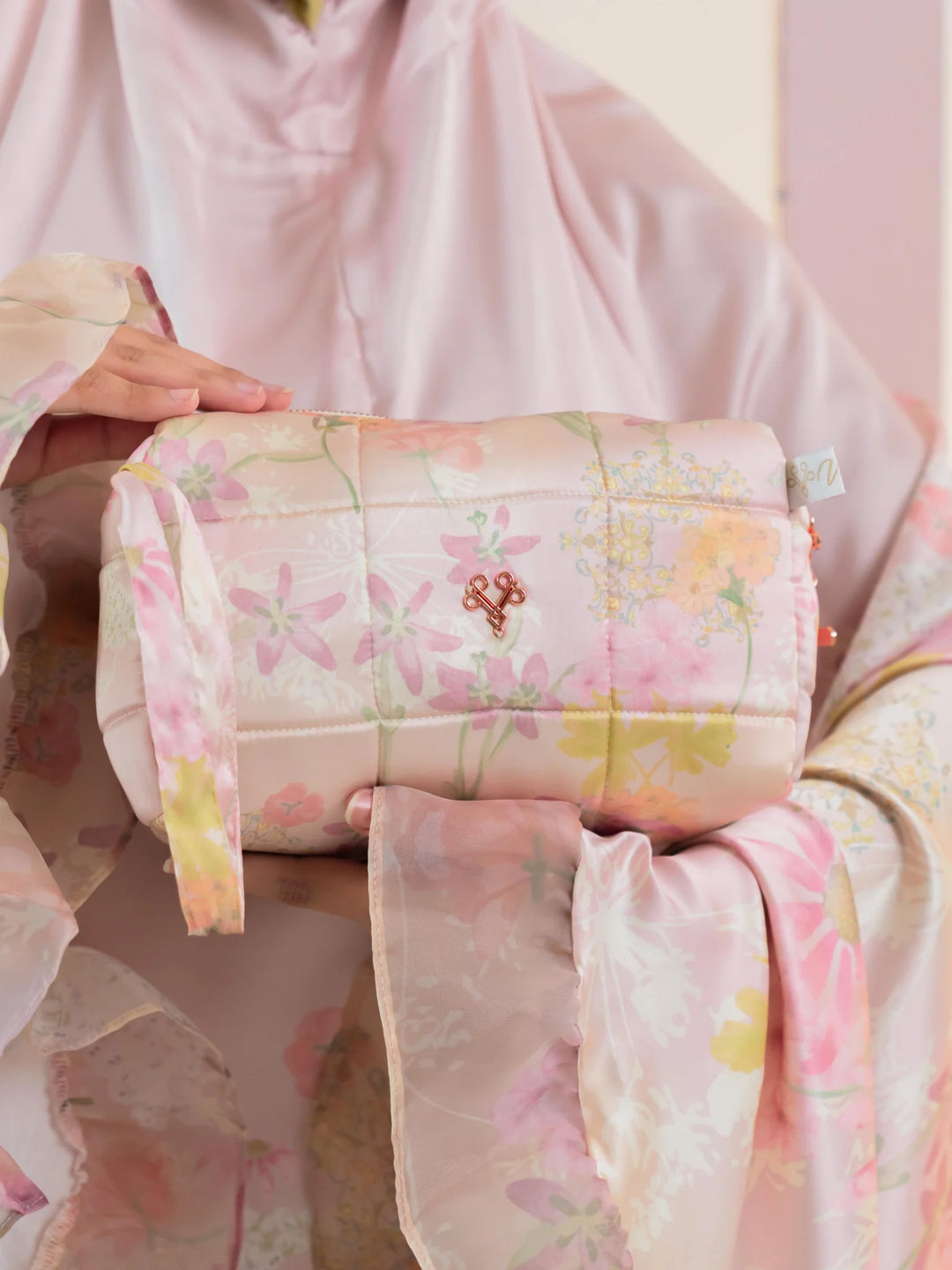 DREAMY Prayer Wear + Pouch + Prayer Mat