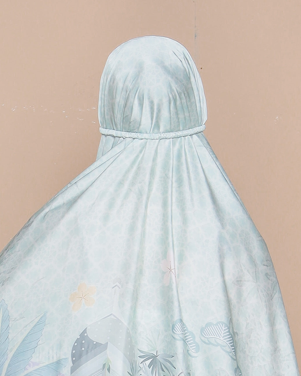 INAYA Prayer Wear Set with Pouch