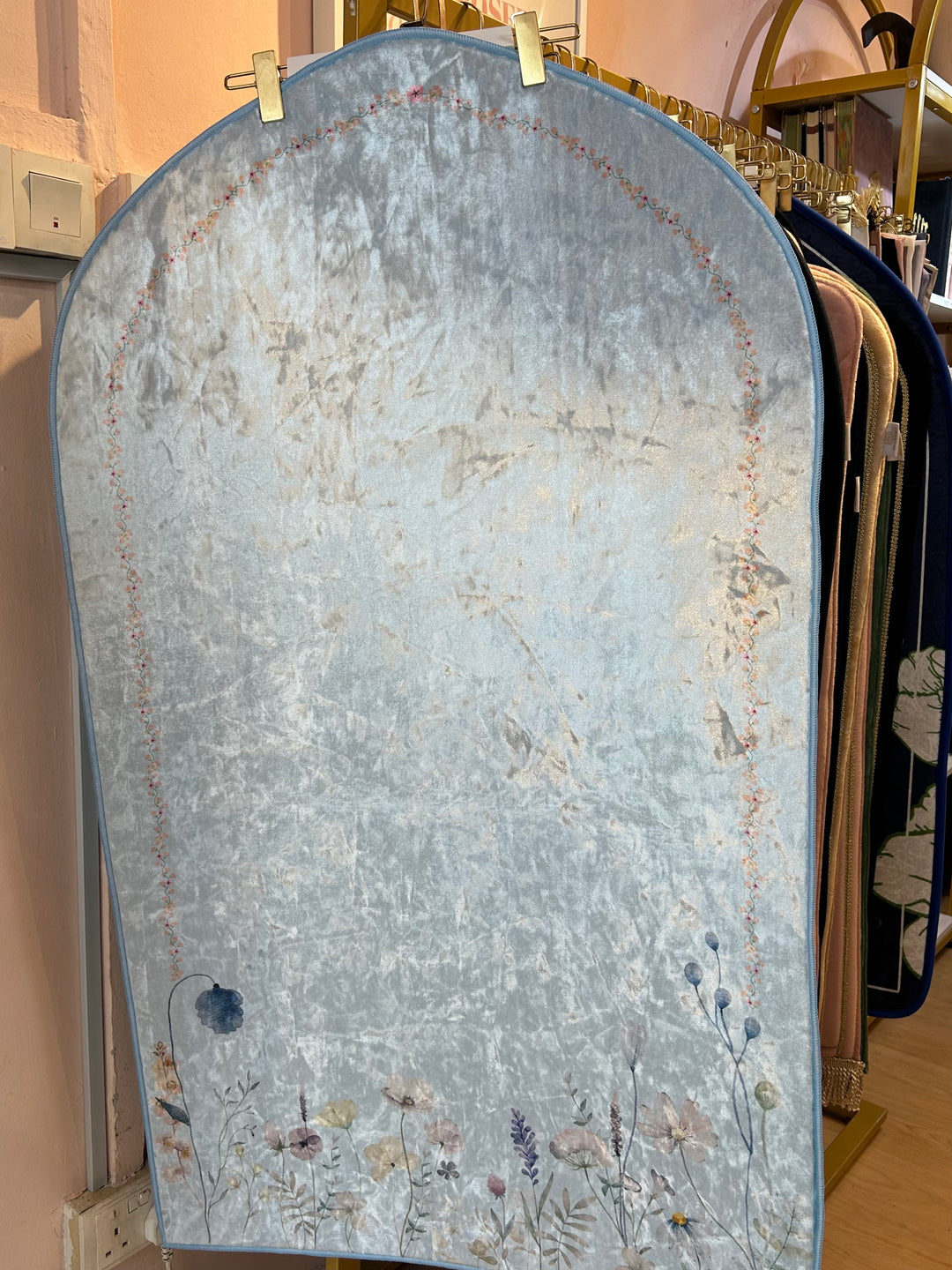 LIYA Floral Velvet Prayer Mat