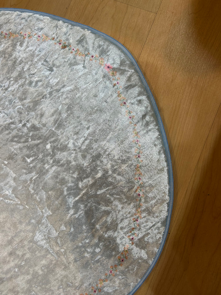 LIYA Floral Velvet Prayer Mat