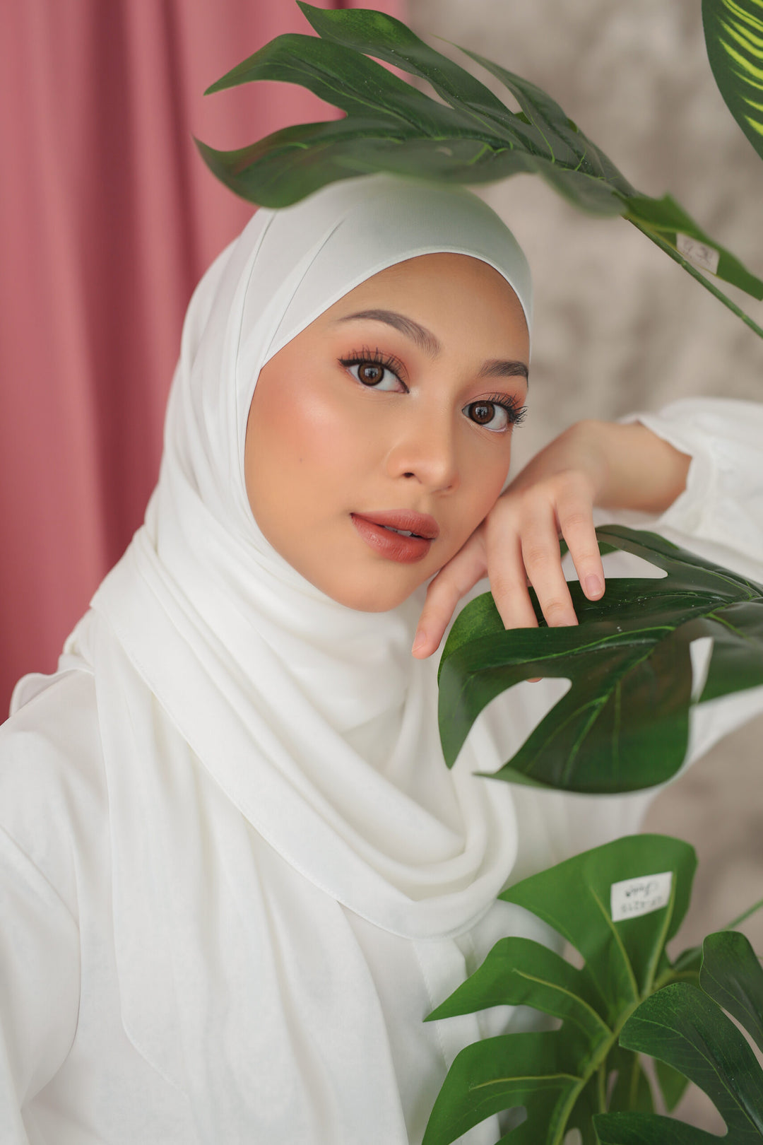 Lux Chiffon Shawl (Curve)