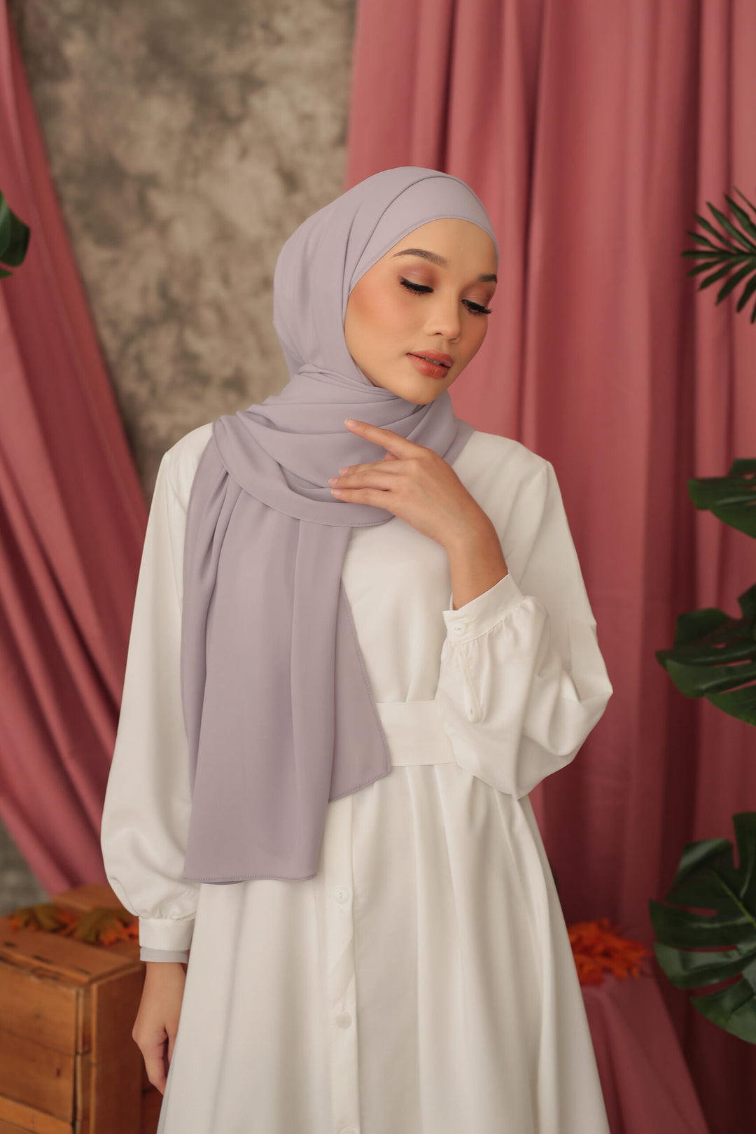 Lux Chiffon Shawl (Curve)
