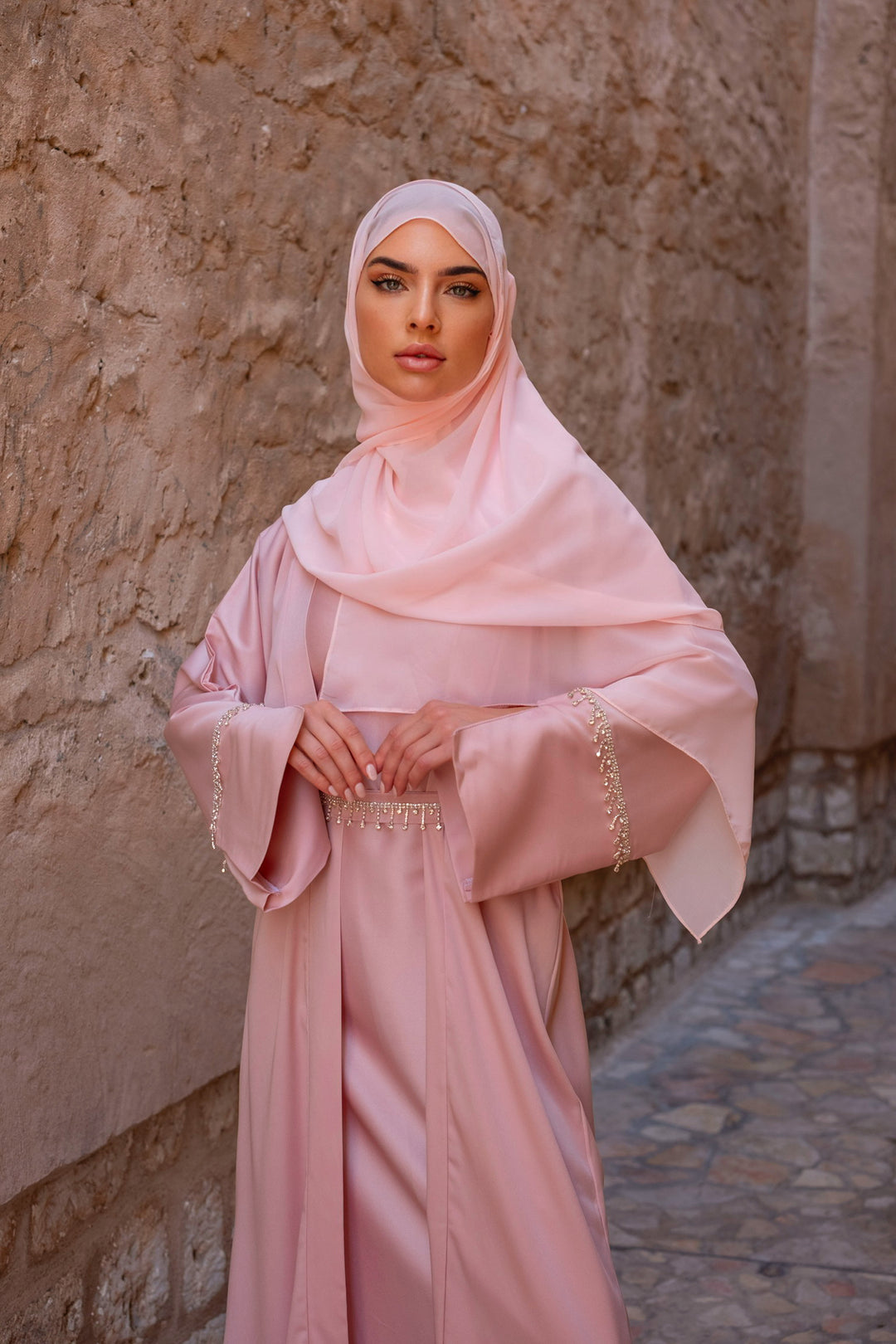 ELLA LUX Satin Premium Abaya + Shawl