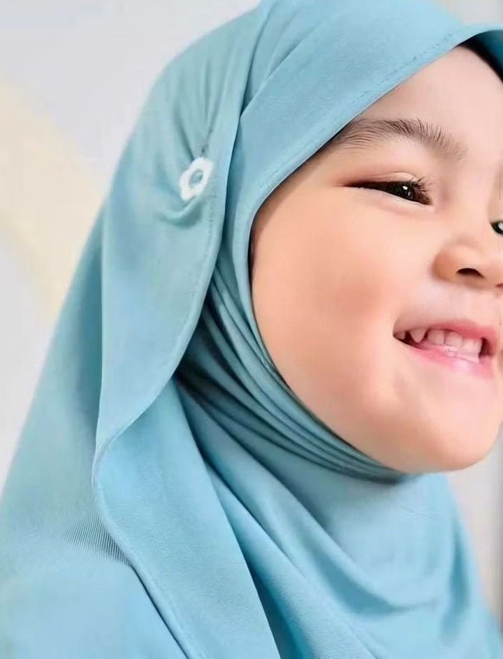 Kids Instant Button Jersey Shawl