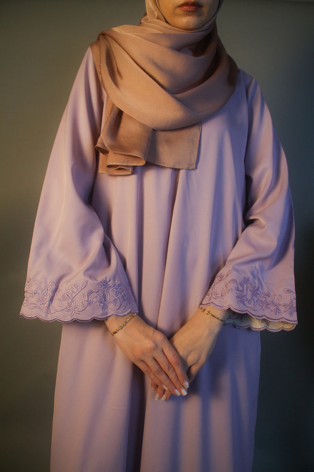 PUTRI Scallop Abaya without Shawl