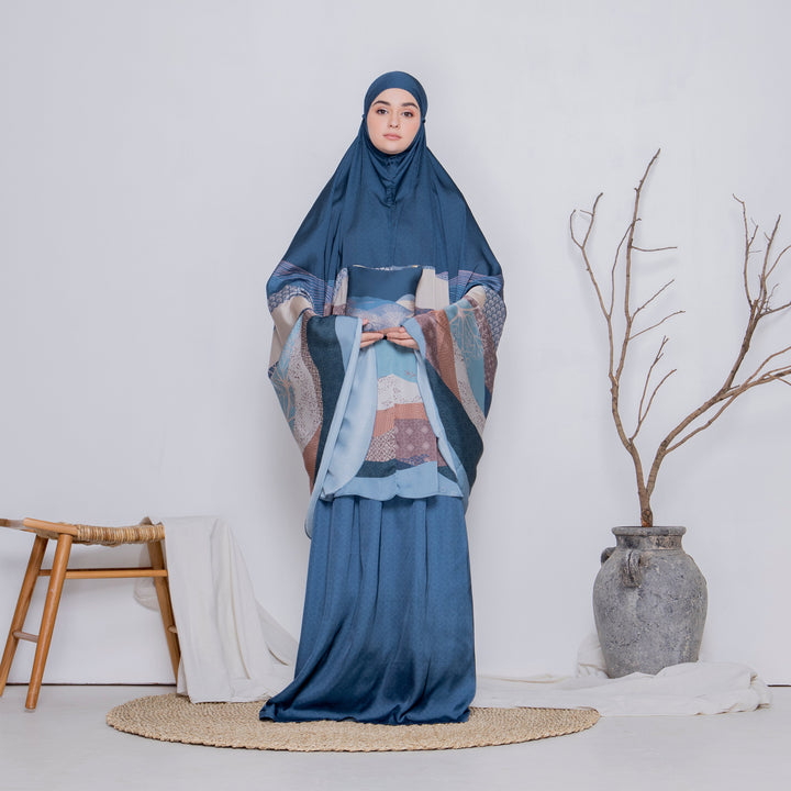 INAYA Prayer Wear Set + Pouch + Mini Padded Prayer Mat