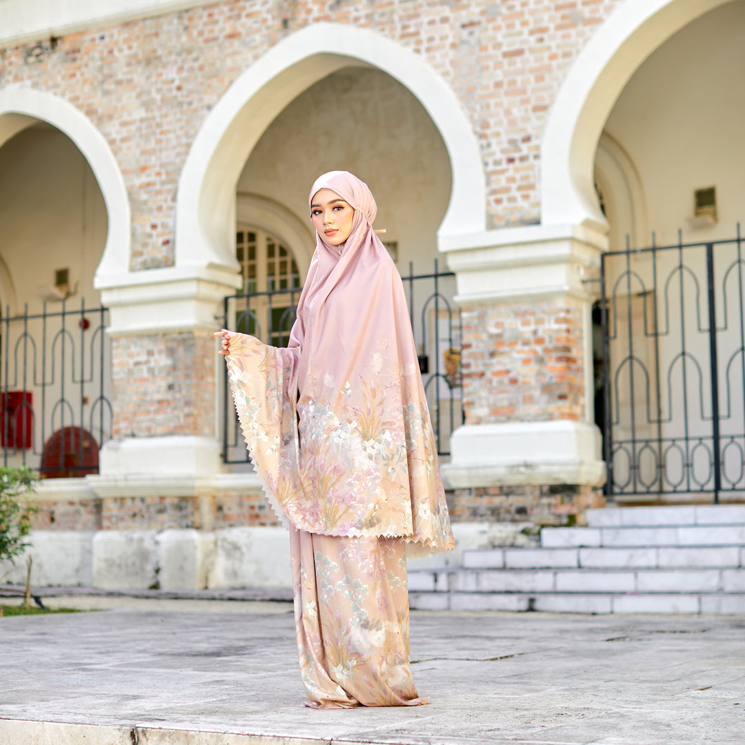 FARHANA Prayer Wear + Pouch + Prayer Mat