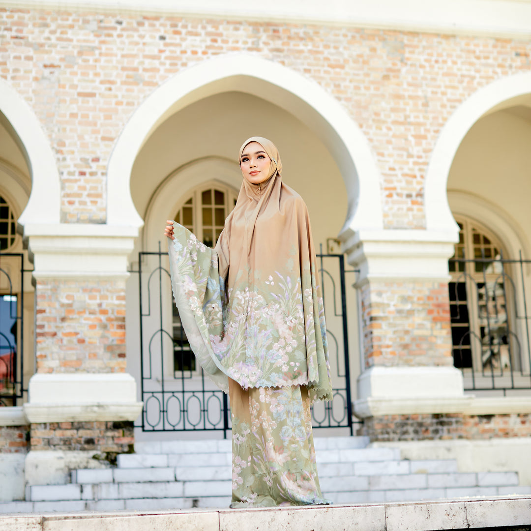 FARHANA Prayer Wear + Pouch + Prayer Mat
