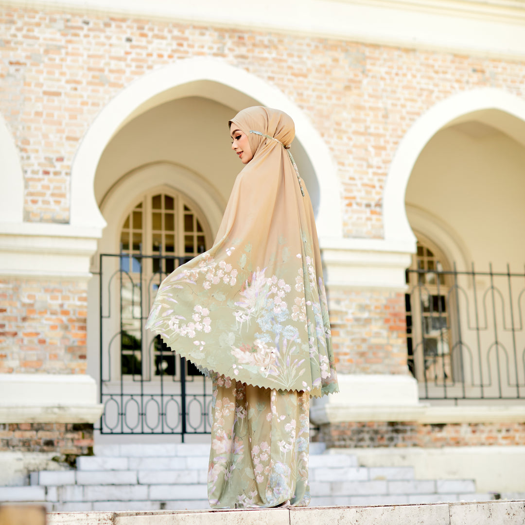 FARHANA Prayer Wear + Pouch + Prayer Mat