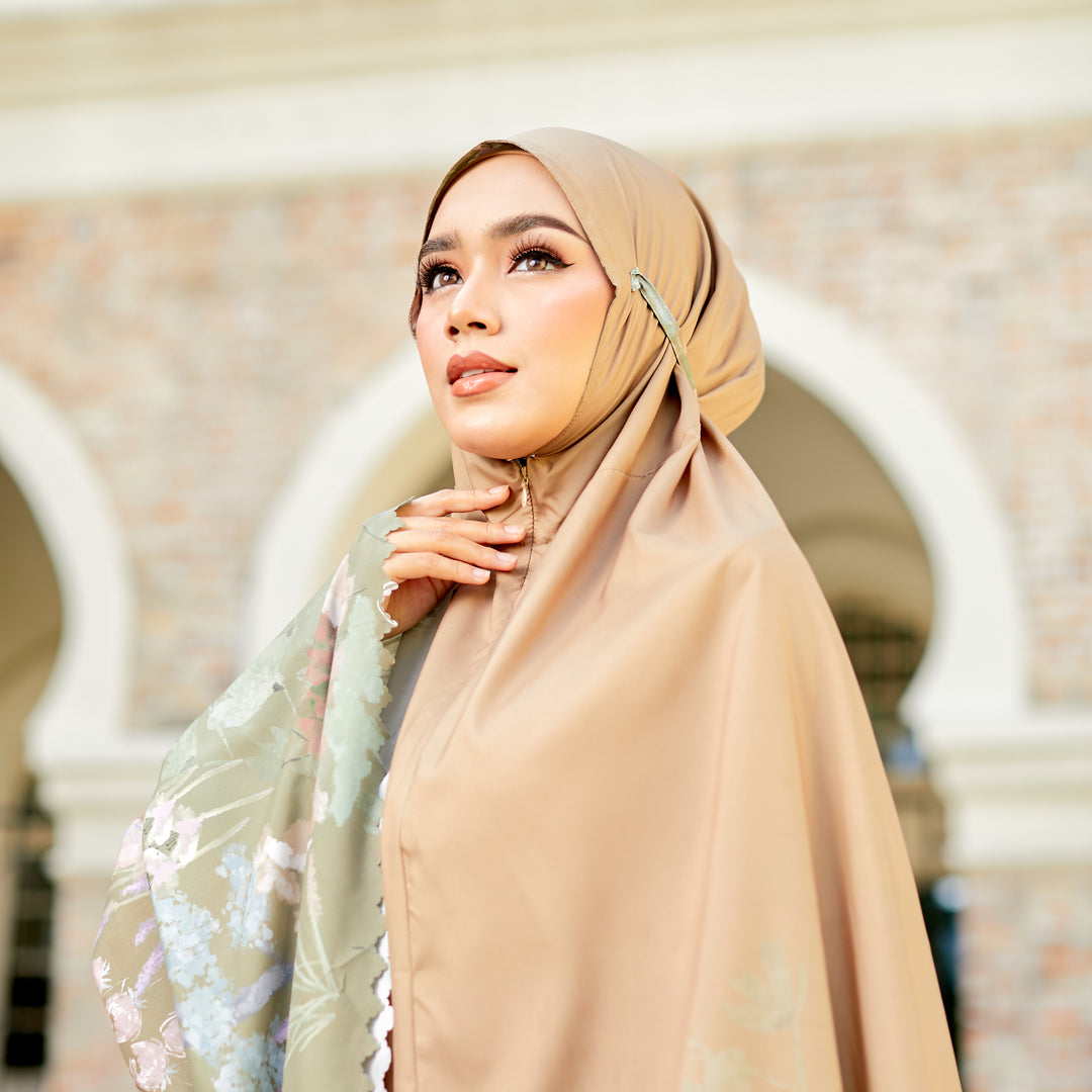 FARHANA Prayer Wear + Pouch + Prayer Mat
