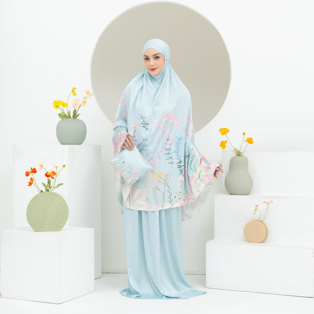 INAYA Prayer Wear Set + Pouch + Mini Padded Prayer Mat