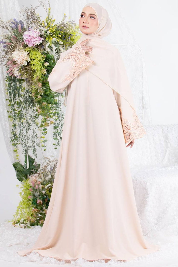 Premium Lace Abaya