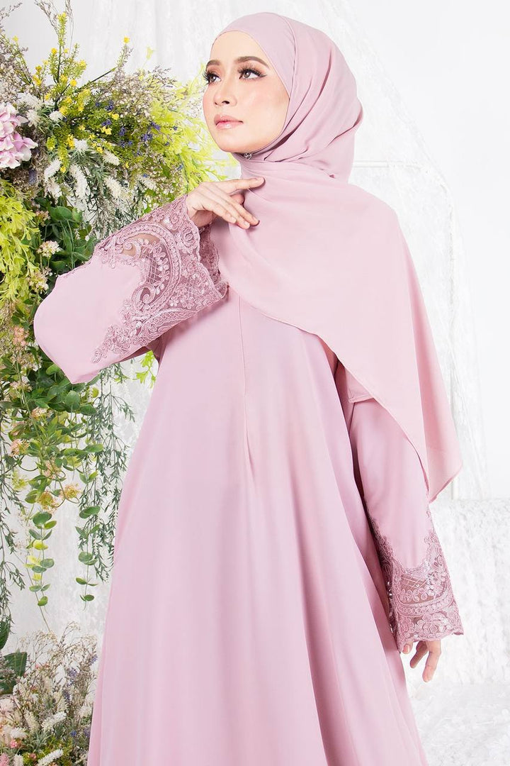 Premium Lace Abaya