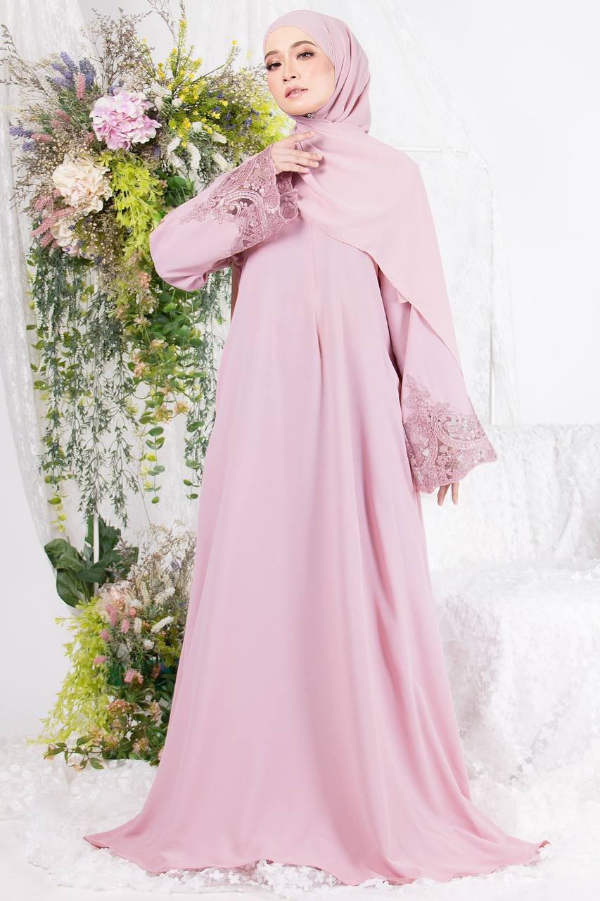 Premium Lace Abaya