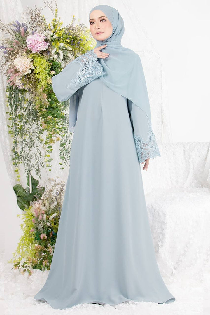 Premium Lace Abaya