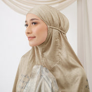 ELIYA Prayer Wear with Pouch