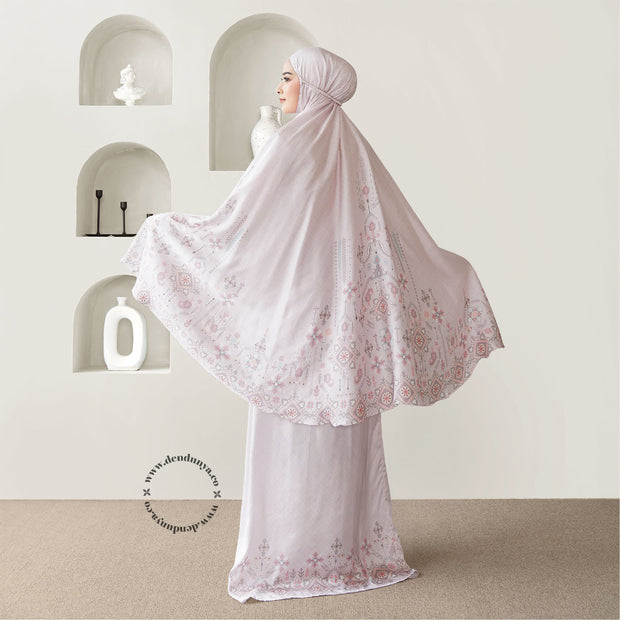 ELIYA Prayer Wear with Pouch