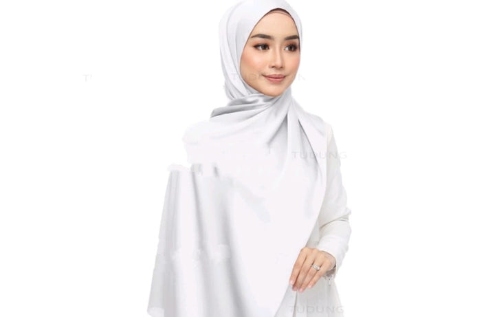 LUX Bubble Satin Shawls