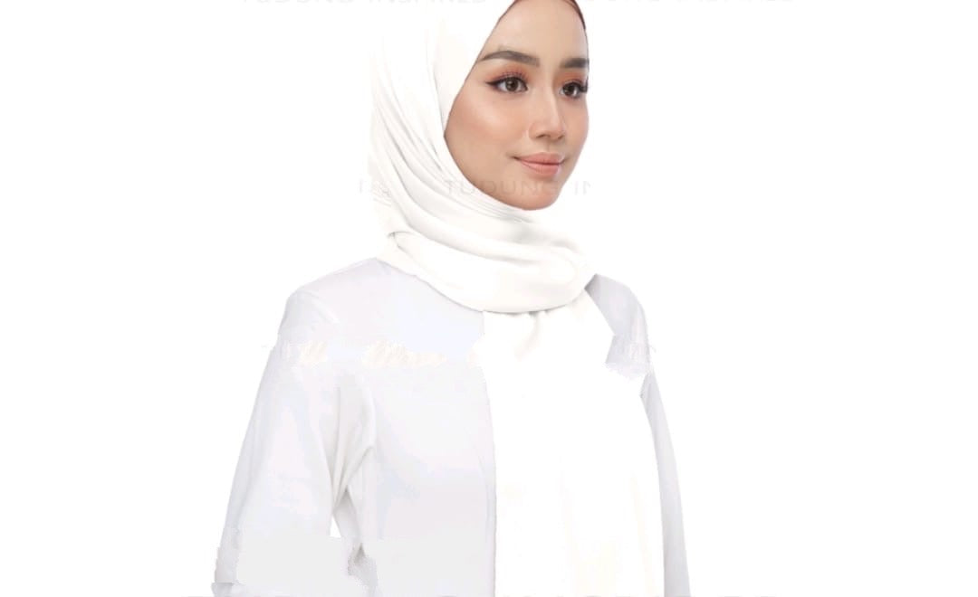 LUX Bubble Satin Shawls